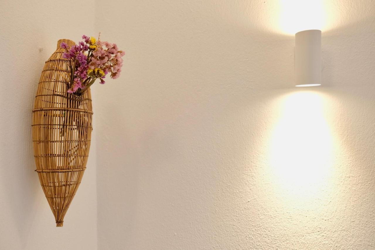 Peaceful & Spacious Apt With Parking & Queen Bed Carvoeiro  Buitenkant foto