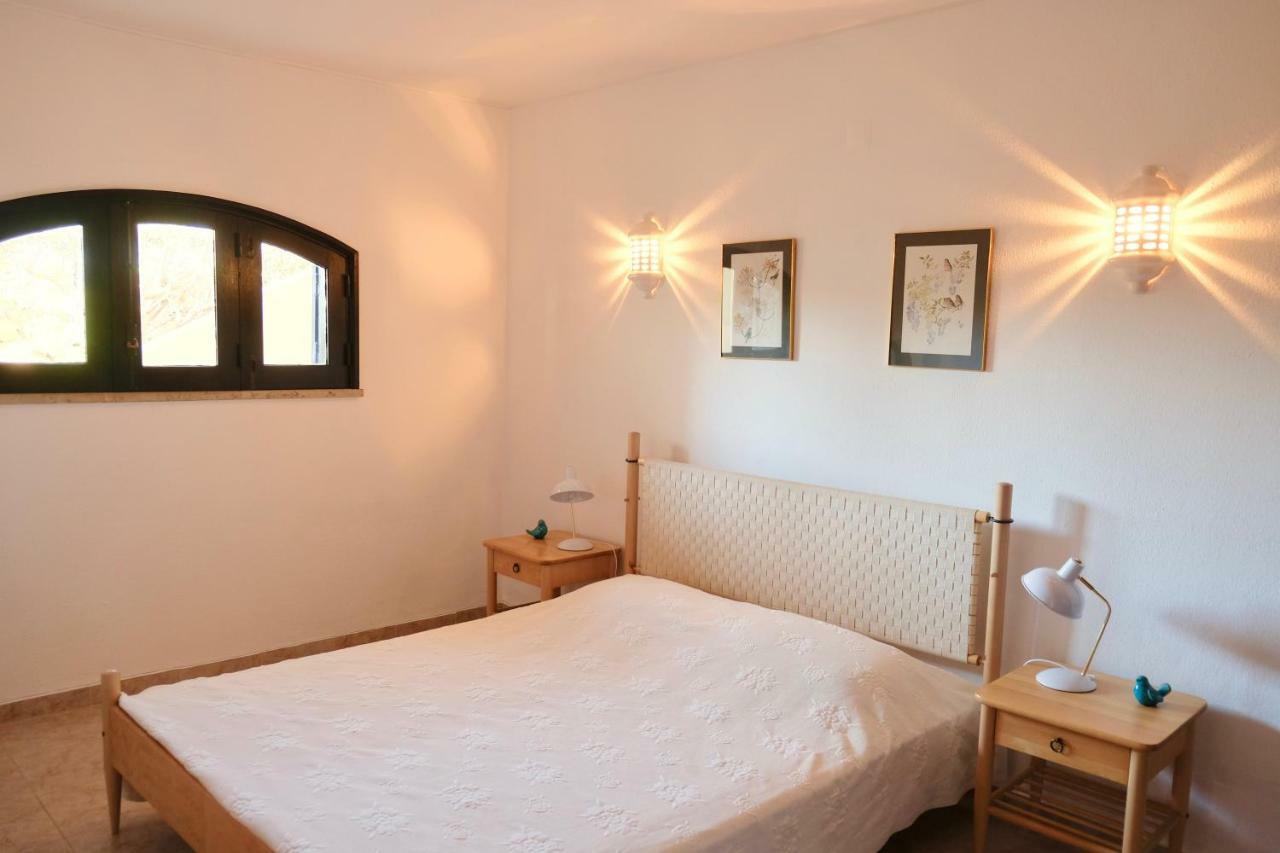 Peaceful & Spacious Apt With Parking & Queen Bed Carvoeiro  Buitenkant foto